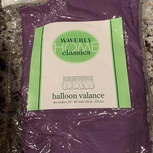 Waverly balloon valences purple